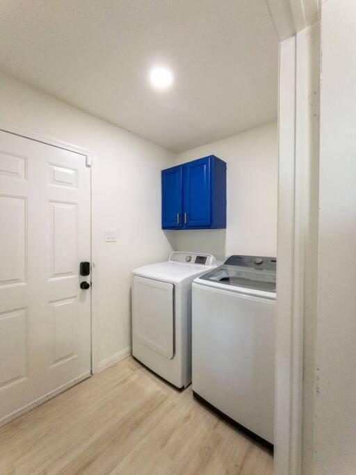 Roomy Home 5 Mins From Attractions Galveston Bagian luar foto