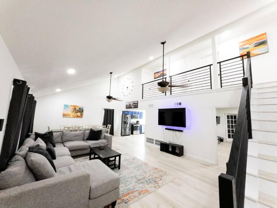Roomy Home 5 Mins From Attractions Galveston Bagian luar foto